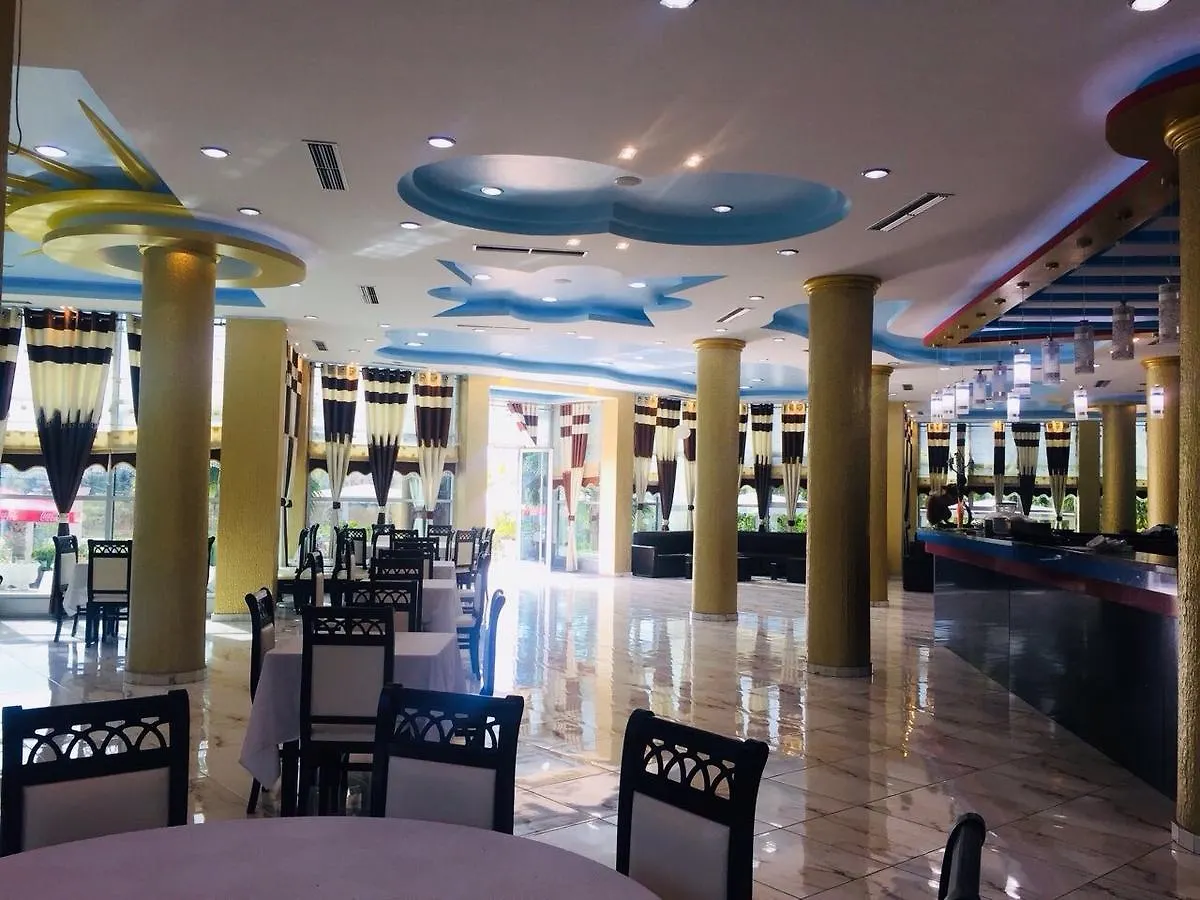 Fari Hotel Golem
