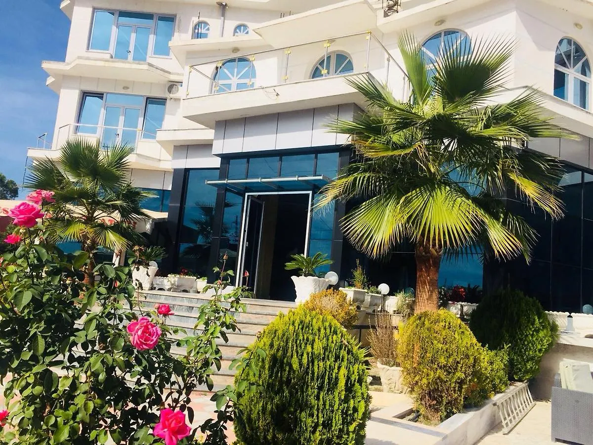Hotel Fari Golem  3*, Golem (Tirana)