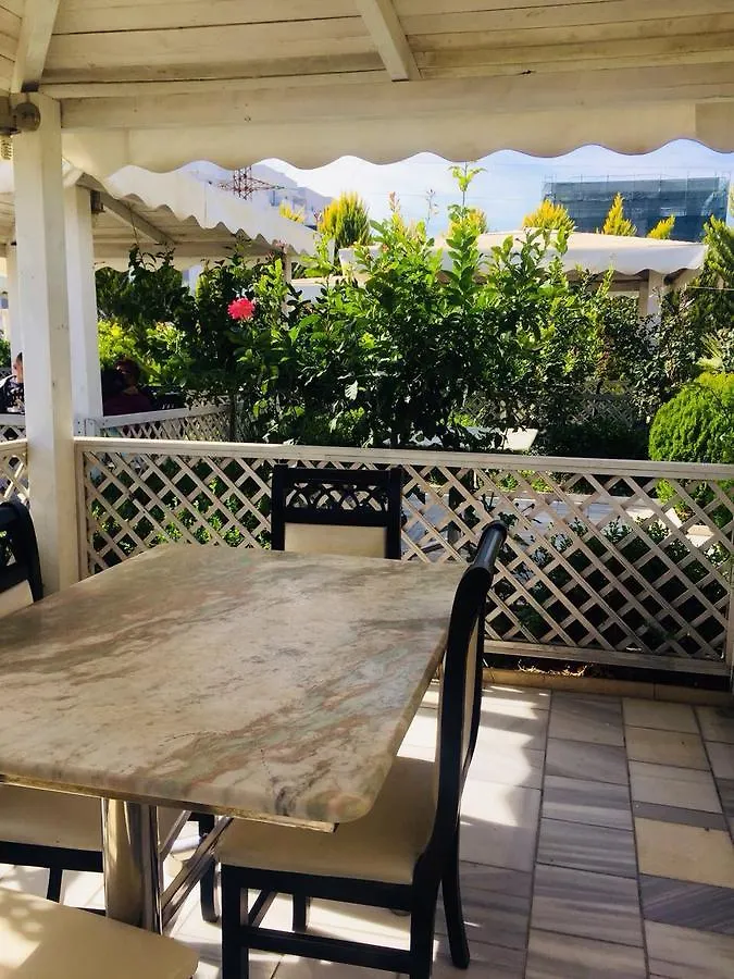 Fari Hotel Golem  Golem (Tirana)